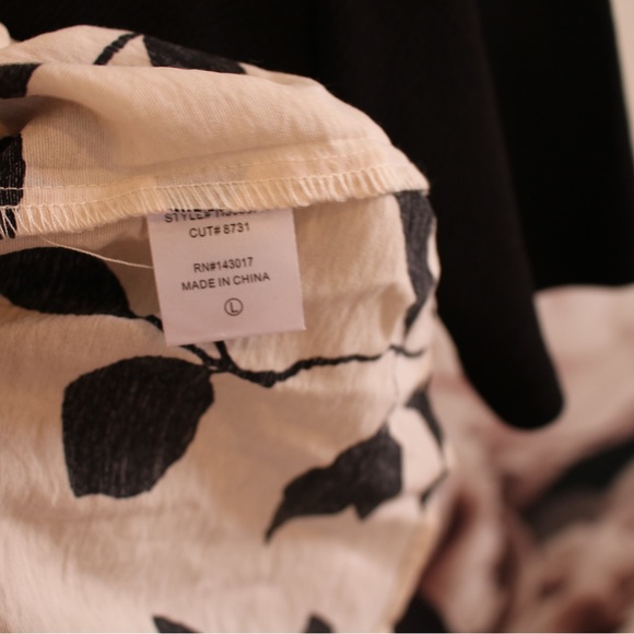 CES FEMME Floral Balloon Sleeve Flowy Bohemian Top Sz L - Picture 11 of 12